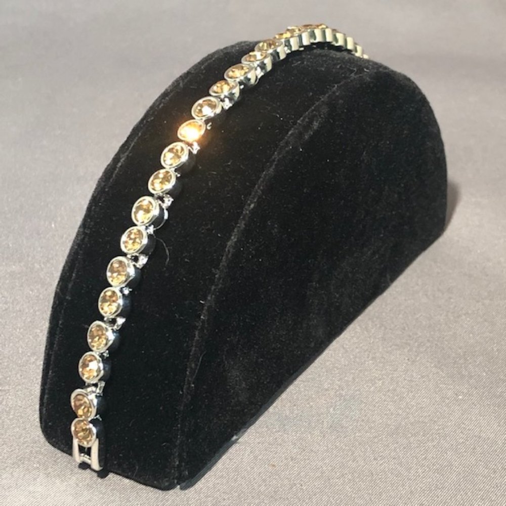 Swarovski crystal round line bracelet  - Champagne